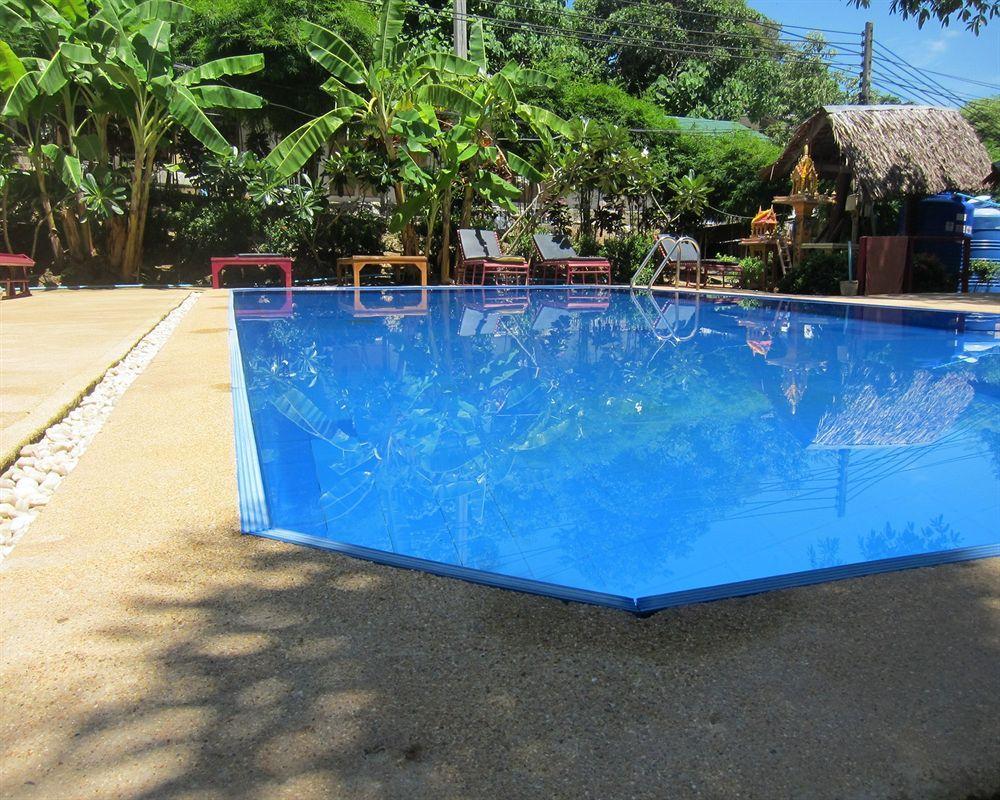 Bamboo Mountain View Phi Phi Resort Exteriör bild