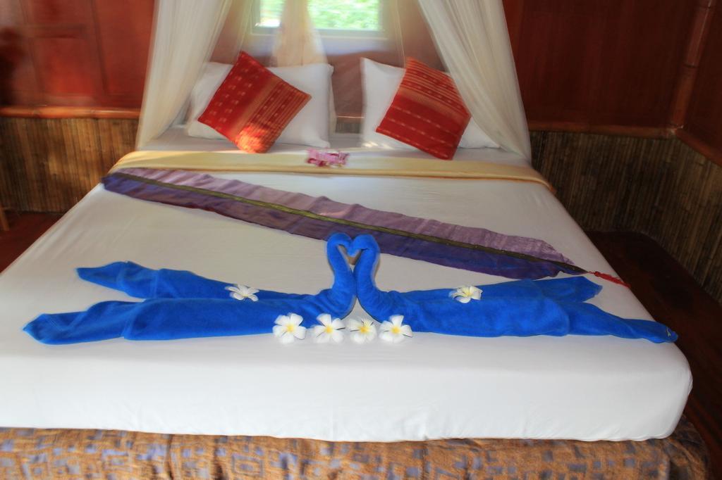 Bamboo Mountain View Phi Phi Resort Rum bild