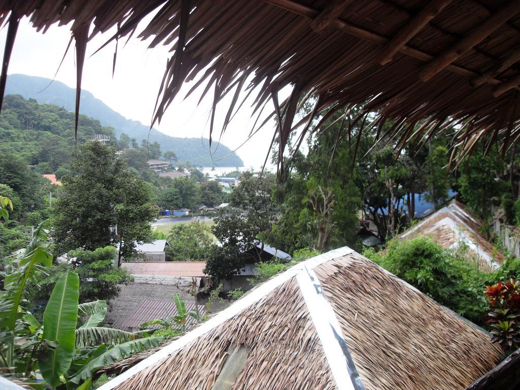 Bamboo Mountain View Phi Phi Resort Exteriör bild