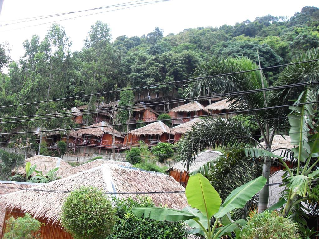 Bamboo Mountain View Phi Phi Resort Exteriör bild